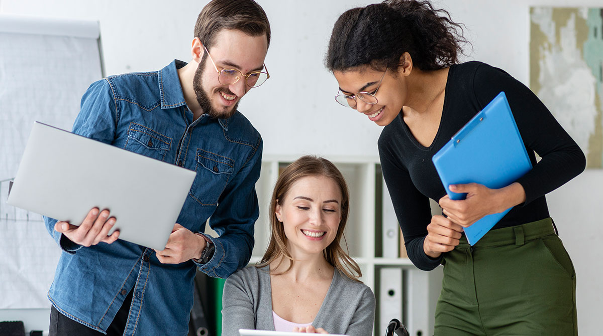 How is academic writing unique from content writing or subject matter expert?